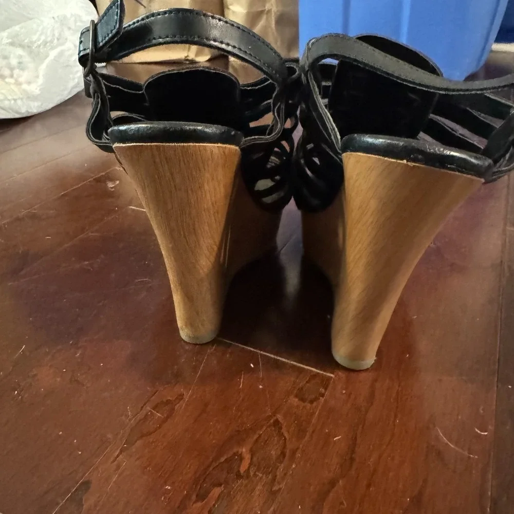 Mossimo Supply Co Black Strappy Woven Gladiator Platform Wedge Heels Women's 7.5